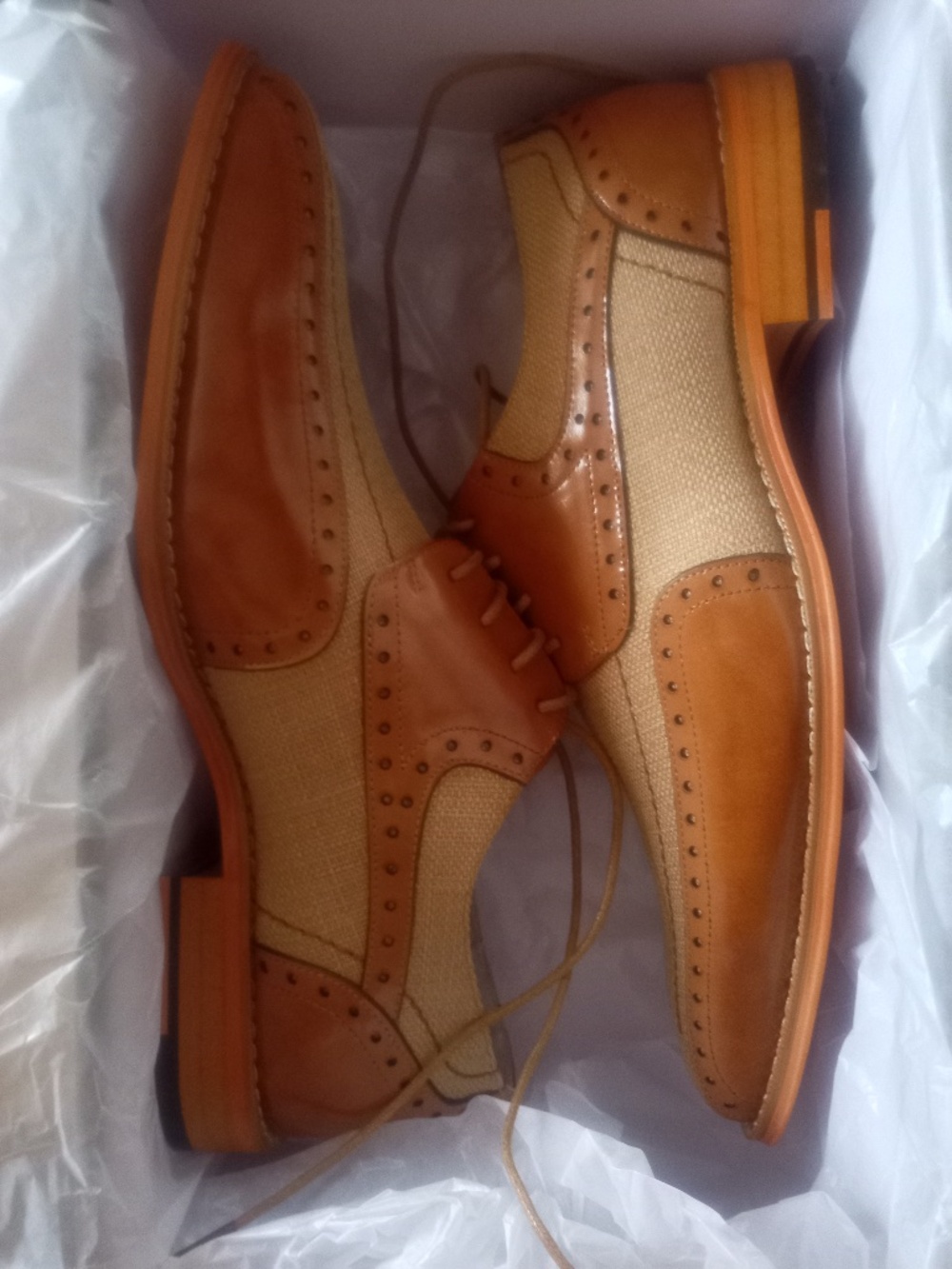 Beautiful Giovanni Men Derby Shoes Tan Leather, New in Box, Size 10